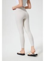 بنطال رياضي PowerStretch لِيقنز - Image 3